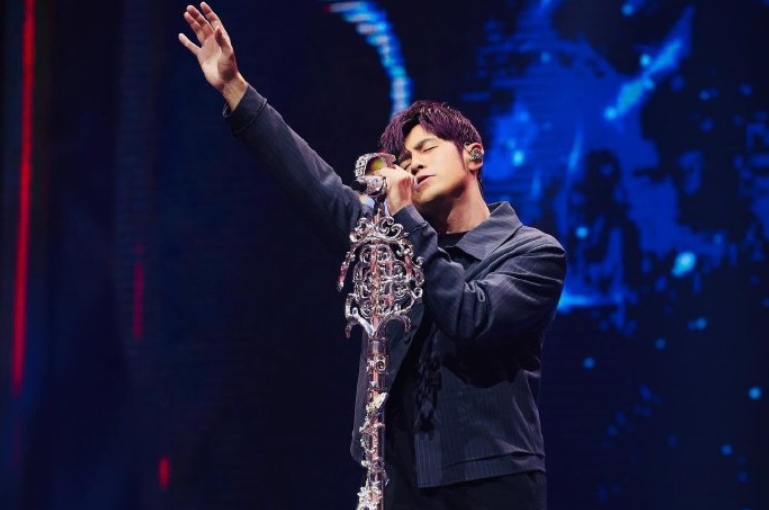 周杰伦表达感人的祖孙情怀《爷爷泡的茶》[FLAC格式]-无损音乐源