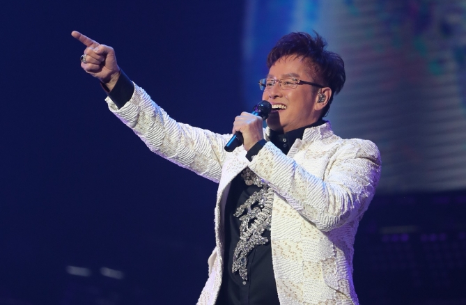 谭氏情歌的代表作《讲不出再见》-谭咏麟[FLAC格式]-无损音乐源