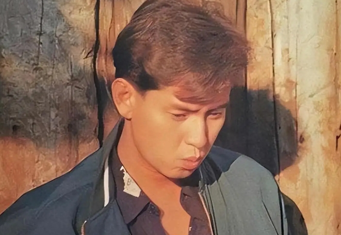 谭咏麟二十年白金畅销金曲全记录《讲不出再见》[FLAC格式]-无损音乐源