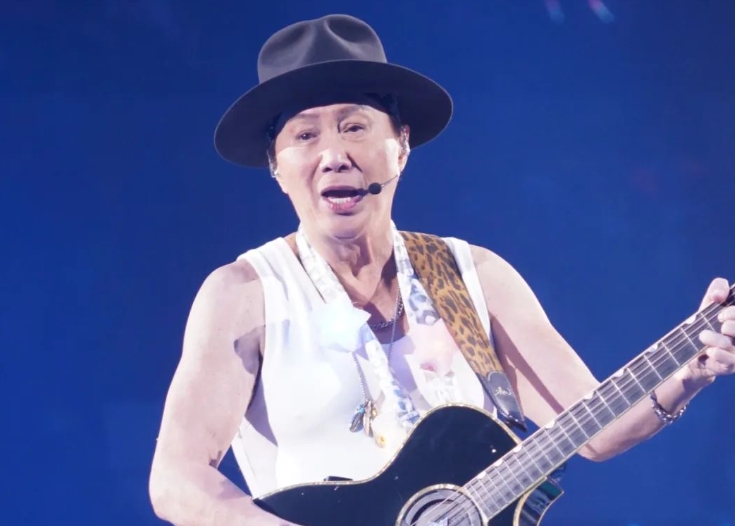 许冠杰一句《梨涡浅笑》仿佛让你感到伊人在前[FLAC格式]-无损音乐源