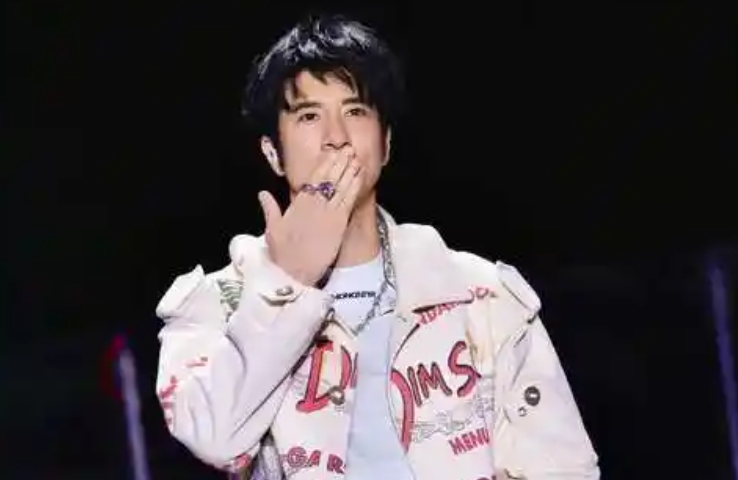 王力宏对生活的态度《一首简单的歌》平凡却又深刻[FLAC格式]-无损音乐源