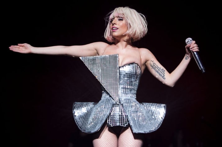 美国女歌手Lady Gaga《Paparazzi》[FLAC格式]-无损音乐源