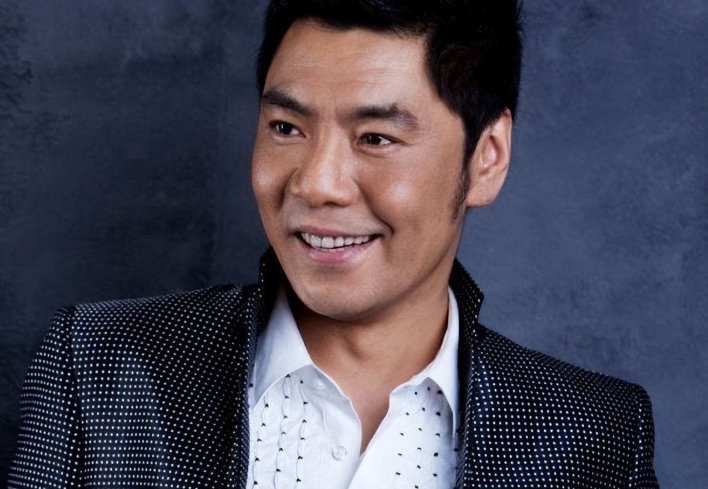 中国内地歌手屠洪纲1996年发行的单曲《霸王别姬》[FLAC格式]-无损音乐源