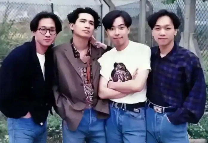 Beyond《灰色轨迹》无损音乐格式FLAC/APE/WAV下载-无损音乐源