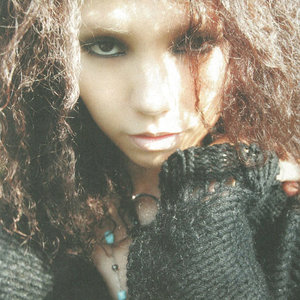 陈洁仪《留在我身边》Flac/MP3格式 无损音乐下载-无损音乐源