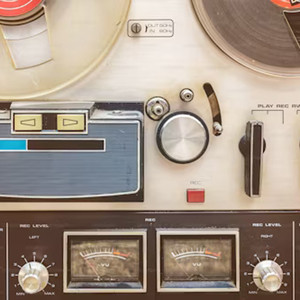 王一珩OneSD《白日做梦》Flac/MP3格式 无损音乐下载-无损音乐源