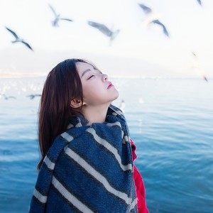 二珂《听你说》Flac/MP3格式 无损音乐下载-无损音乐源