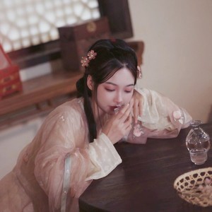 杨可爱《有樱入酒》Flac/MP3格式 无损音乐下载-无损音乐源