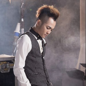 冯行龙《逆生长》Flac/MP3格式 无损音乐下载-无损音乐源